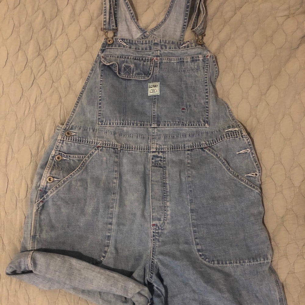 Retro old navy overall shorts 3 for 20$